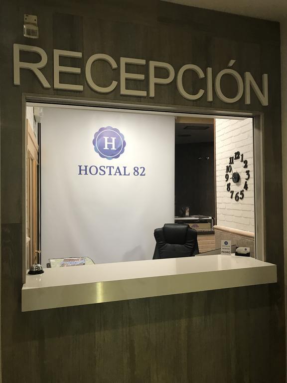Hostal 82 Olias del Rey Bagian luar foto
